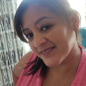 Meet your Posher, Noemi